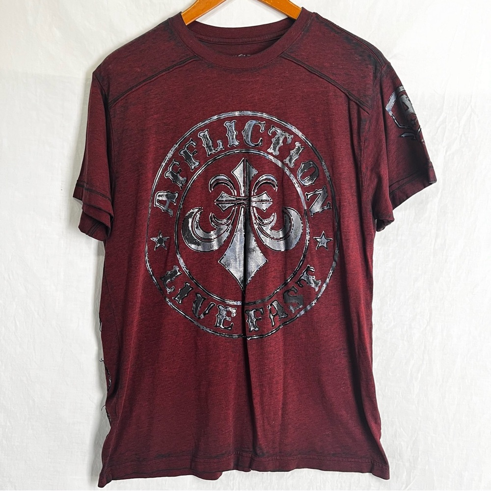 Affliction Live Fast Red T Shirt Men Large Felt Spell Out PEELING OFF Well Worn